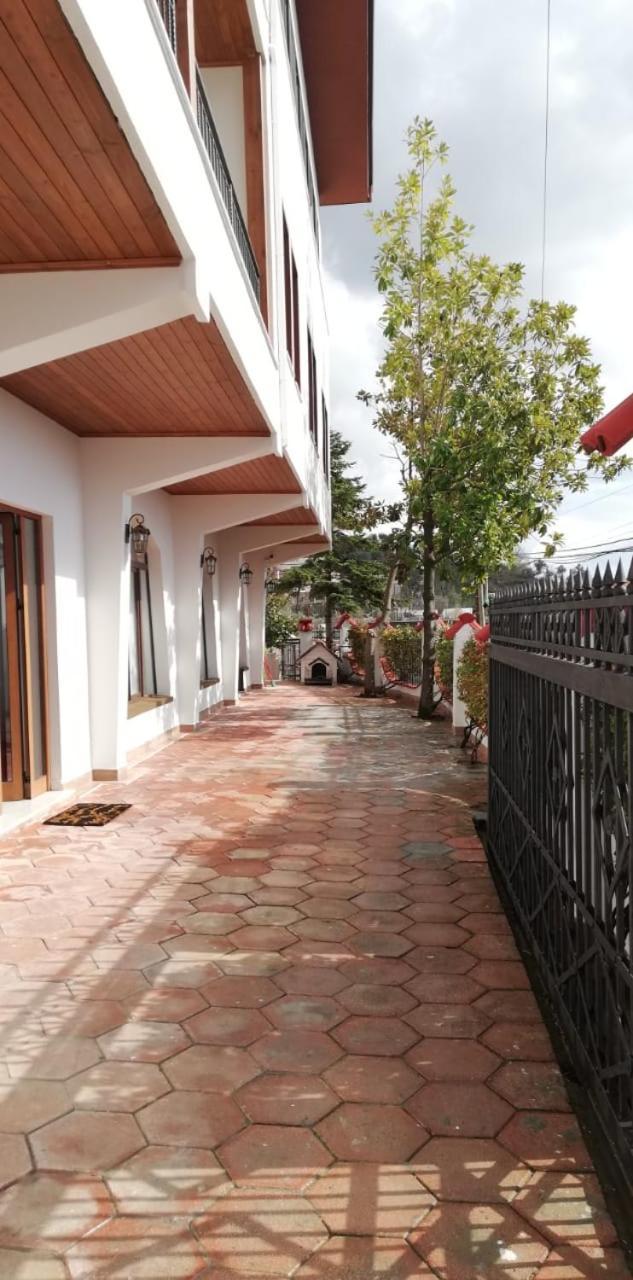 Vila Dani Near Castle And Old Bazar Krujë Exteriér fotografie